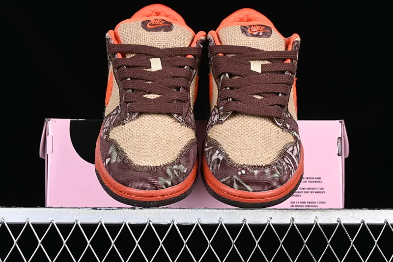 All categories Nk SB Dunk Series Nk SB Dunk Low low-top sneakers C version Nk SB Dunk Low "Hunter Reese Forbes" brown white orange SB low-top casual sneakers 304292-281